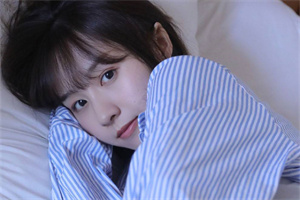 上海品茶工作室：The practice of corporate social responsibility (CSR) in the Shanghai clothing industry has received increasing attention, especially against the backdrop of globalization and sustainable development 